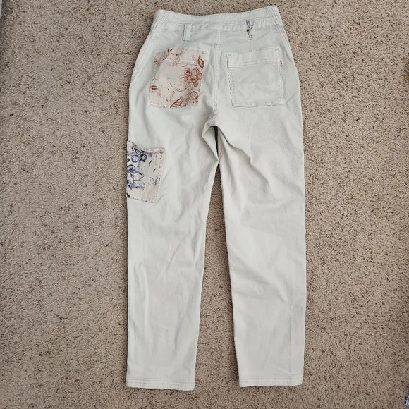 Pilcro Anthropologie Size 26 The Wanderer Jeans Patchwork Cream Pant Floral - Picture 7 of 11